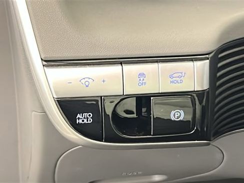 Used 2024 Hyundai Ioniq 5 SEL RWD image 18