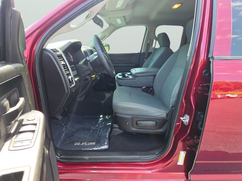 Used 2019 RAM 1500 Express AWD/4WD image 15