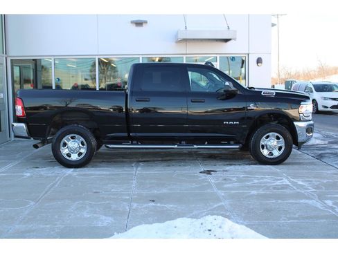 Certified 2022 RAM 2500 Tradesman w/ Chrome Appearance Group image 3