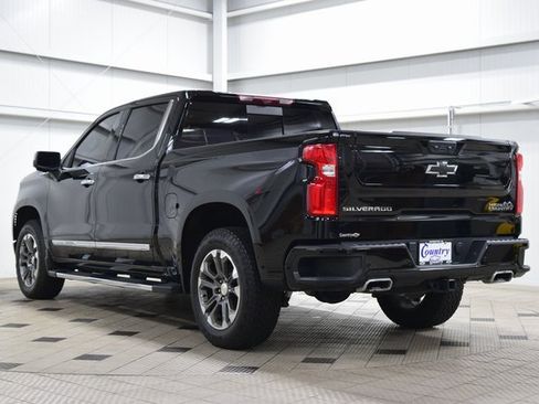 Used 2024 Chevrolet Silverado 1500 High Country w/ Technology Package image 6