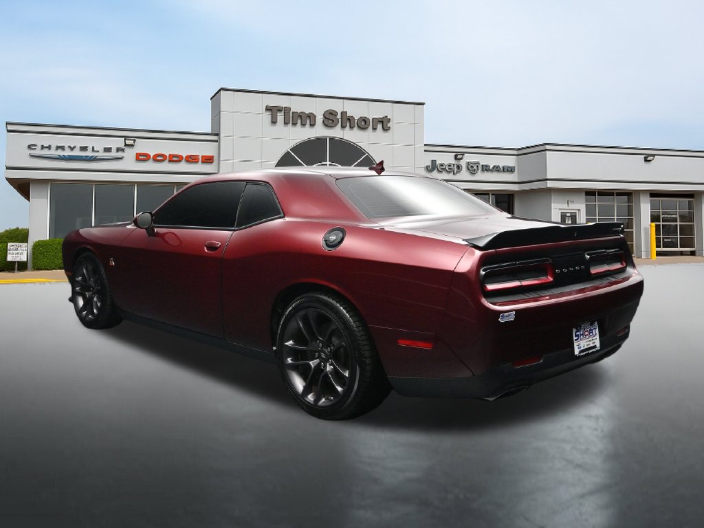 Used 2022 Dodge Challenger R/T Scat Pack w/ Plus Package RWD image 3