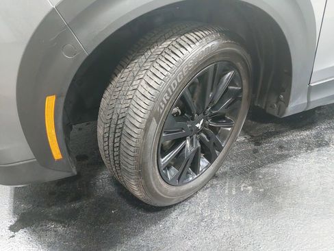 Used 2024 Mitsubishi Eclipse Cross AWD image 30