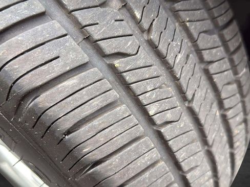 Used 2014 Lexus ES 300h image 43