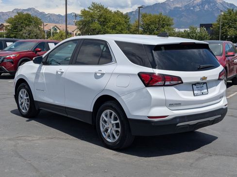 Used 2024 Chevrolet Equinox LT AWD/4WD image 8