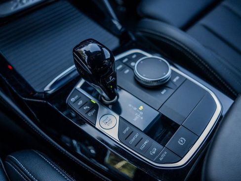 Used 2023 BMW X4 xDrive30i w/ M Sport Package image 13