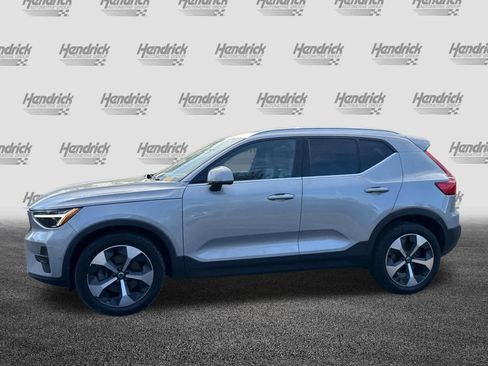 Certified 2023 Volvo XC40 B4 Plus w/ Driver Assist Package image 45