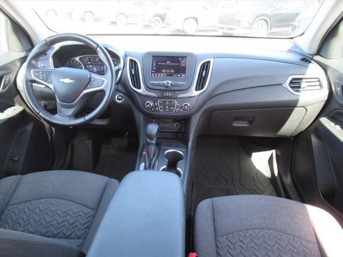 Used 2022 Chevrolet Equinox LT FWD image 11