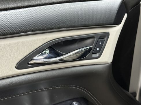 Used 2014 Cadillac SRX FWD image 30