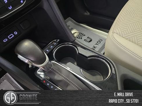 Used 2021 Buick Encore GX Essence w/ Advanced Technology Package AWD/4WD image 24