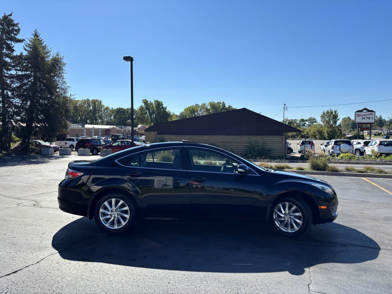 Used 2012 MAZDA MAZDA6 i Grand Touring w/ Technology Pkg FWD image 9