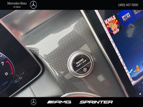 Used 2024 Mercedes-Benz GLC 43 AMG 4MATIC image 32