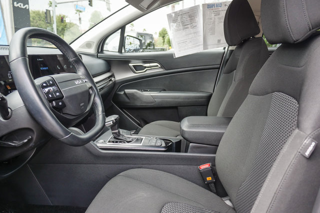 Used 2026 Kia Sportage LX FWD image 18