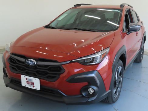 Certified 2025 Subaru Crosstrek 2.5i Limited w/ Crosstrek Mirror Package AWD/4WD image 7
