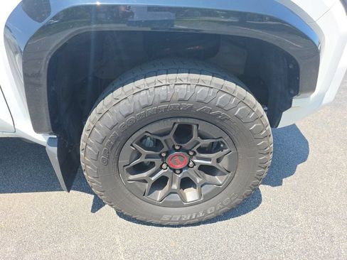 Used 2025 Toyota 4Runner TRD Pro AWD/4WD image 13