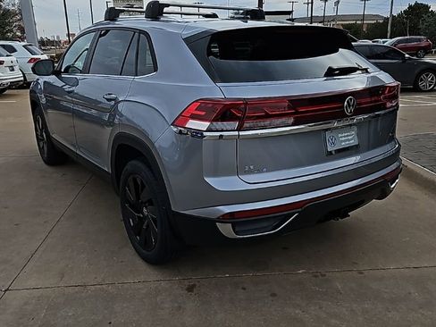 New 2026 Volkswagen Atlas Cross Sport SE AWD/4WD image 7