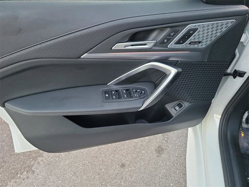 Used 2025 BMW X2 M35i image 18