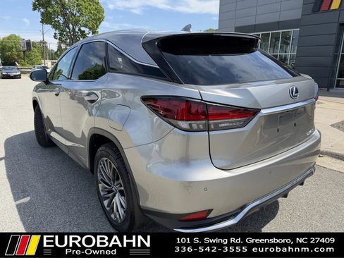 Used 2022 Lexus RX 450h AWD w/ Luxury Package image 3