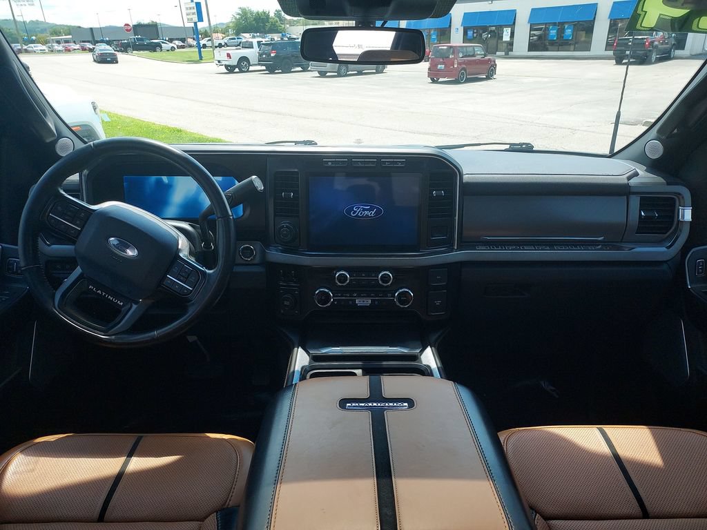 Used 2024 Ford F250 Platinum AWD/4WD image 18