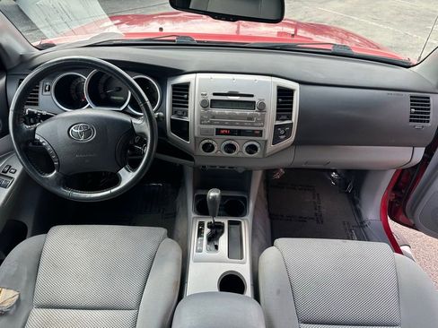 Used 2011 Toyota Tacoma PreRunner w/ TRD Off-Road Pkg image 20