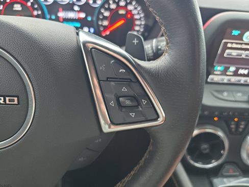 Used 2018 Chevrolet Camaro SS RWD image 20