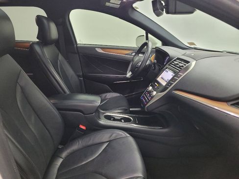 Used 2019 Lincoln MKC Reserve AWD/4WD image 21