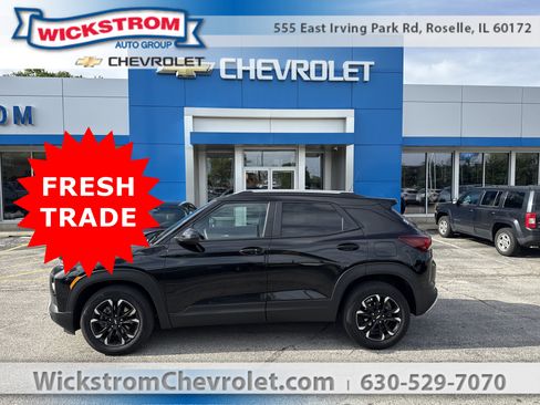 Used 2023 Chevrolet TrailBlazer LT w/ Convenience Package FWD image 1