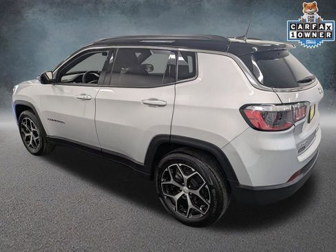 Used 2024 Jeep Compass Limited image 6