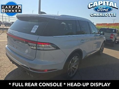 Used 2025 Lincoln Aviator Reserve w/ Illumination Package RWD image 4