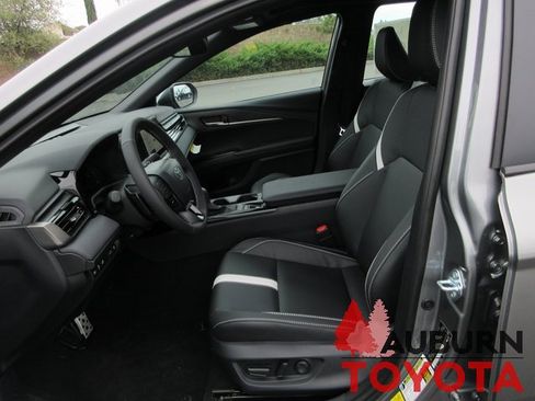 New 2026 Toyota Camry SE image 8