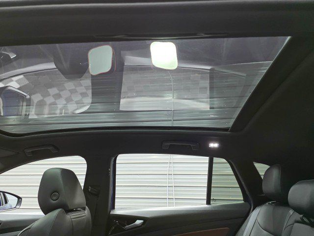 Used 2021 Volkswagen ID.4 Pro S RWD image 19