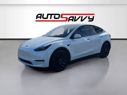 Used 2022 Tesla Model Y Performance AWD/4WD image 3