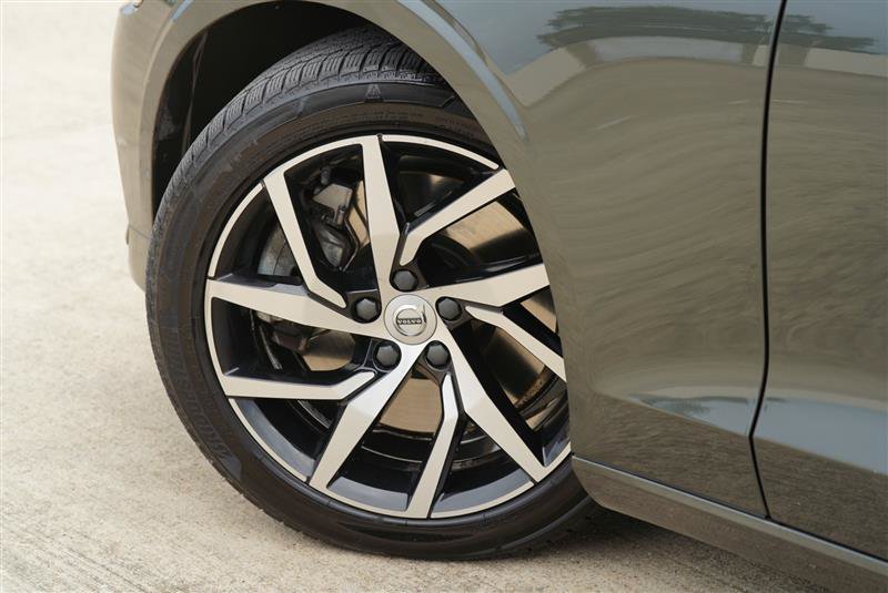 Used 2020 Volvo S60 T6 Momentum AWD/4WD image 20