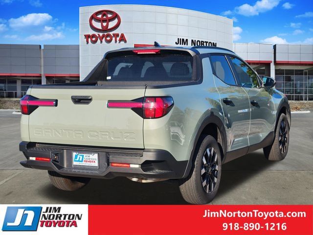 Used 2025 Hyundai Santa Cruz SEL FWD image 5