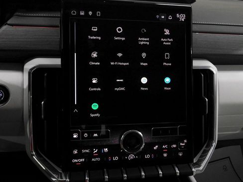 Used 2024 GMC Acadia Denali image 53