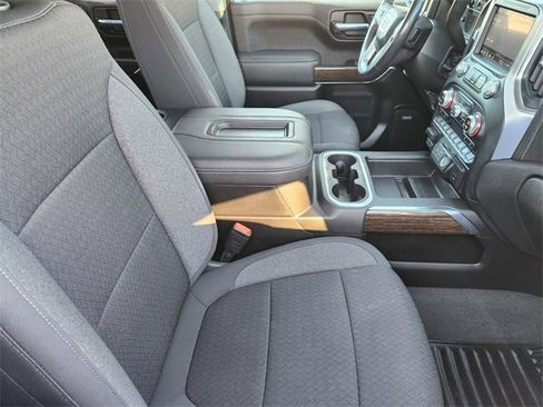 Used 2022 GMC Sierra 1500 Elevation w/ Preferred Package image 14