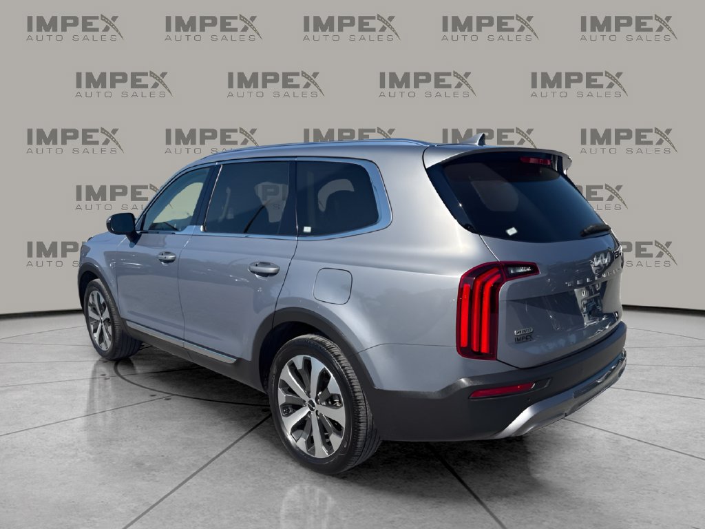 Used 2022 Kia Telluride EX w/ EX Premium Package AWD/4WD image 3