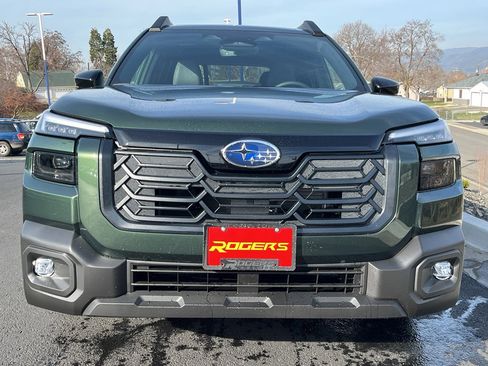 New 2026 Subaru Outback Limited image 3