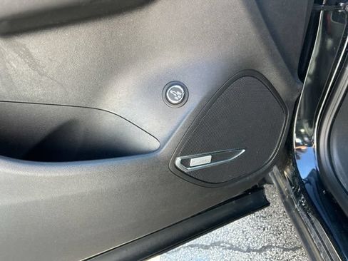 Used 2022 Buick Envision Essence w/ Technology Package I AWD/4WD image 29