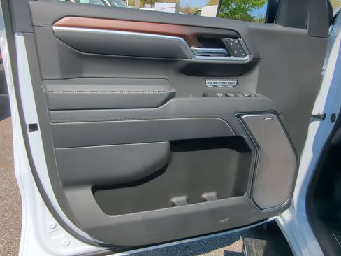 New 2026 GMC Sierra 1500 Denali AWD/4WD image 23