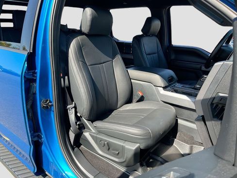 Used 2019 Ford F150 XLT w/ Equipment Group 302A Luxury AWD/4WD image 26