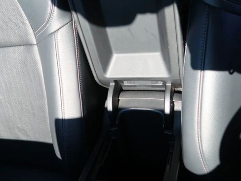 Used 2022 Honda Civic Touring image 29