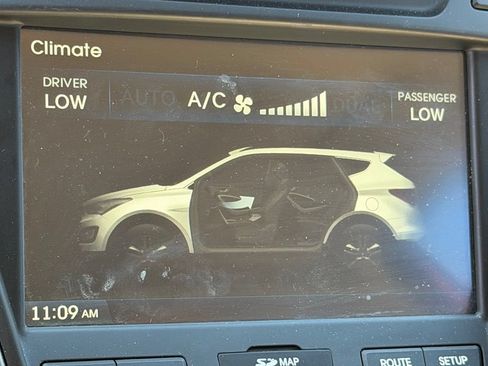 Used 2014 Hyundai Santa Fe Sport w/ Technology Package 04 AWD/4WD image 28