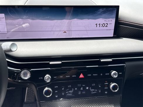 New 2025 Genesis G80 3.5T Sport Prestige image 17