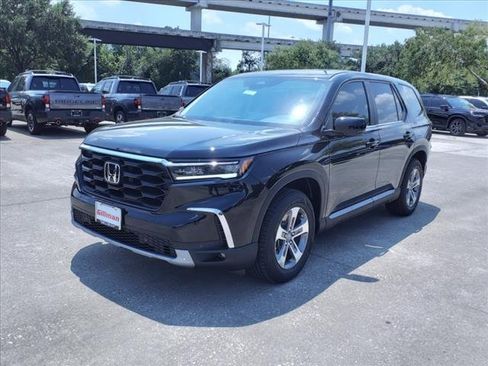 New 2025 Honda Pilot EX-L image 9