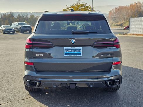 New 2026 BMW X5 xDrive40i w/ Executive Package image 5