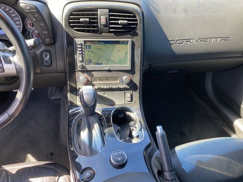 Used 2009 Chevrolet Corvette Coupe w/ Preferred Equipment Group image 15