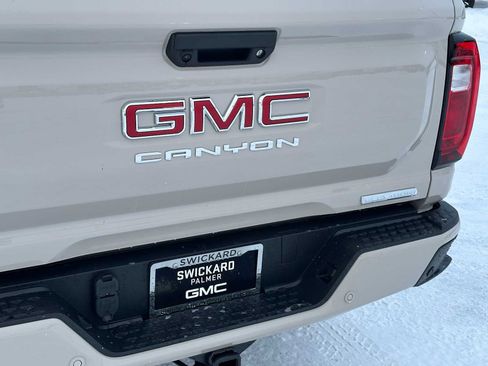 New 2026 GMC Canyon Elevation w/ Convenience Package image 13