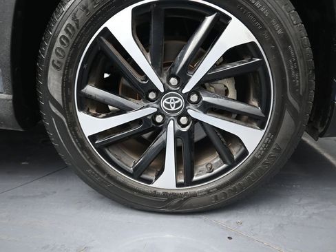 Used 2023 Toyota Corolla Cross XSE w/ Convenience Package image 5