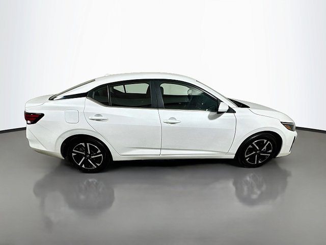 Used 2024 Nissan Sentra SV FWD image 8
