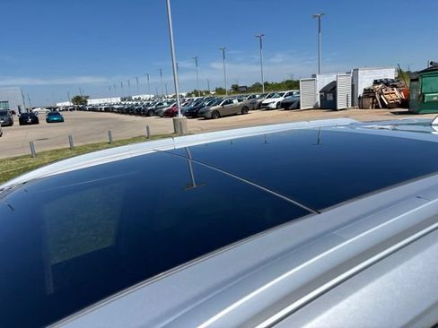 Used 2023 Nissan Rogue Platinum w/ Platinum Premium Package FWD image 12